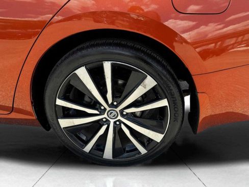 Used 2019 Nissan Altima 2.5 SR w/ SR Premium Package image 49