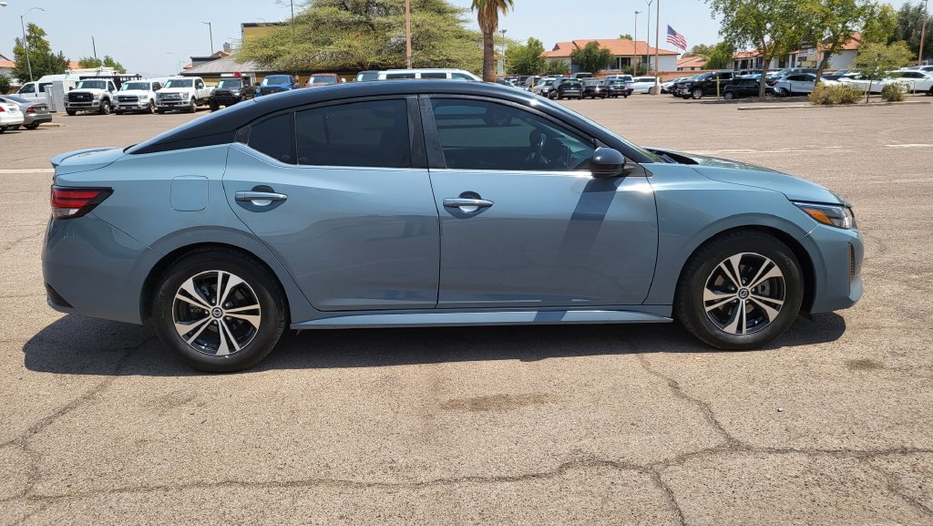 Used 2024 Nissan Sentra SR FWD image 12