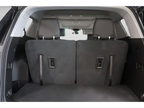 Used 2019 GMC Acadia SLT w/ LPO, Floor Liner Package FWD image 27