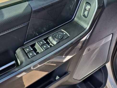 Used 2022 Ford F150 XLT w/ Equipment Group 302A High image 14