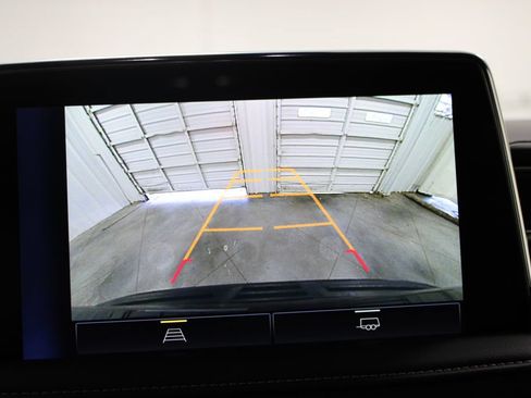 Used 2024 Chevrolet Suburban Premier AWD/4WD image 60