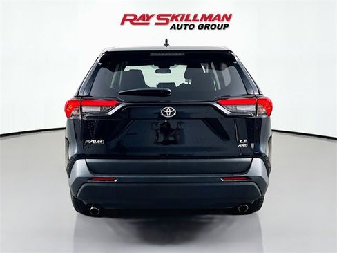 Used 2024 Toyota RAV4 LE image 6