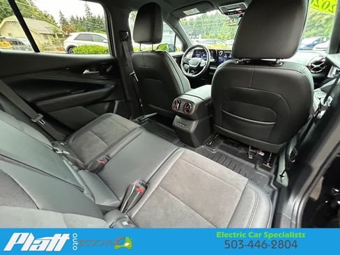 Used 2026 Chevrolet Blazer EV RS w/ Super Cruise Package AWD/4WD image 37