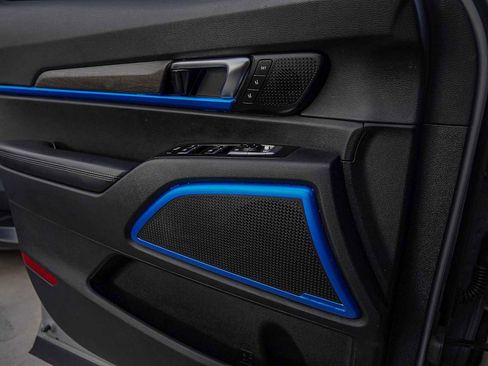 Certified 2022 Kia Telluride SX w/ SX Prestige Package image 24