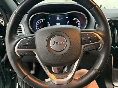 Used 2022 Jeep Grand Cherokee Limited AWD/4WD image 24