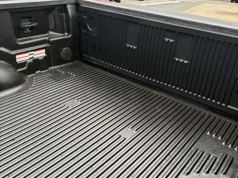 Used 2021 Ford F250 XLT w/ XLT Value Package image 13