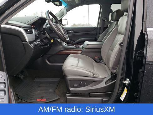 Used 2017 GMC Yukon SLE w/ SLE Value Package image 17