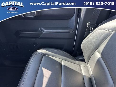 Certified 2025 Ford Bronco Badlands AWD/4WD image 28