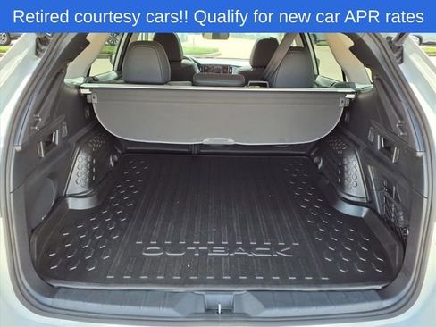 Certified 2025 Subaru Outback Onyx Edition AWD/4WD image 9