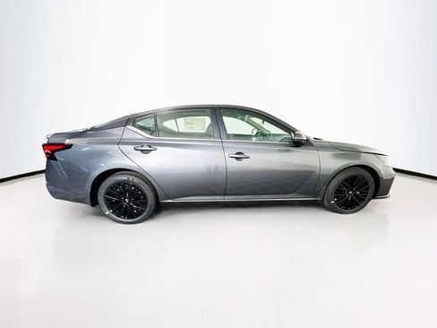 New 2026 Nissan Altima 2.5 SV w/ SV Special Edition Package FWD image 4