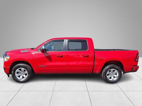 Used 2024 RAM 1500 Laramie AWD/4WD image 8