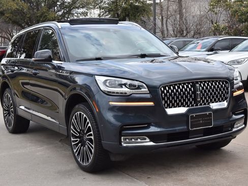 Used 2024 Lincoln Aviator Black Label w/ Dynamic Handling Package image 4