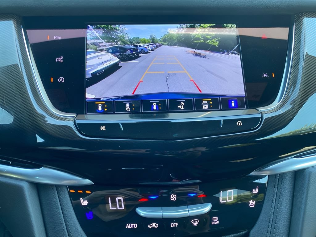 Certified 2025 Cadillac XT6 Sport w/ Platinum Package AWD/4WD image 25