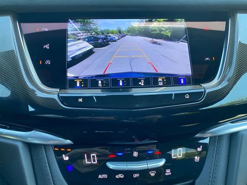 Used 2025 Cadillac XT6 Sport w/ Platinum Package AWD/4WD image 25