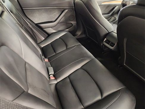Used 2022 Tesla Model 3 Performance image 29