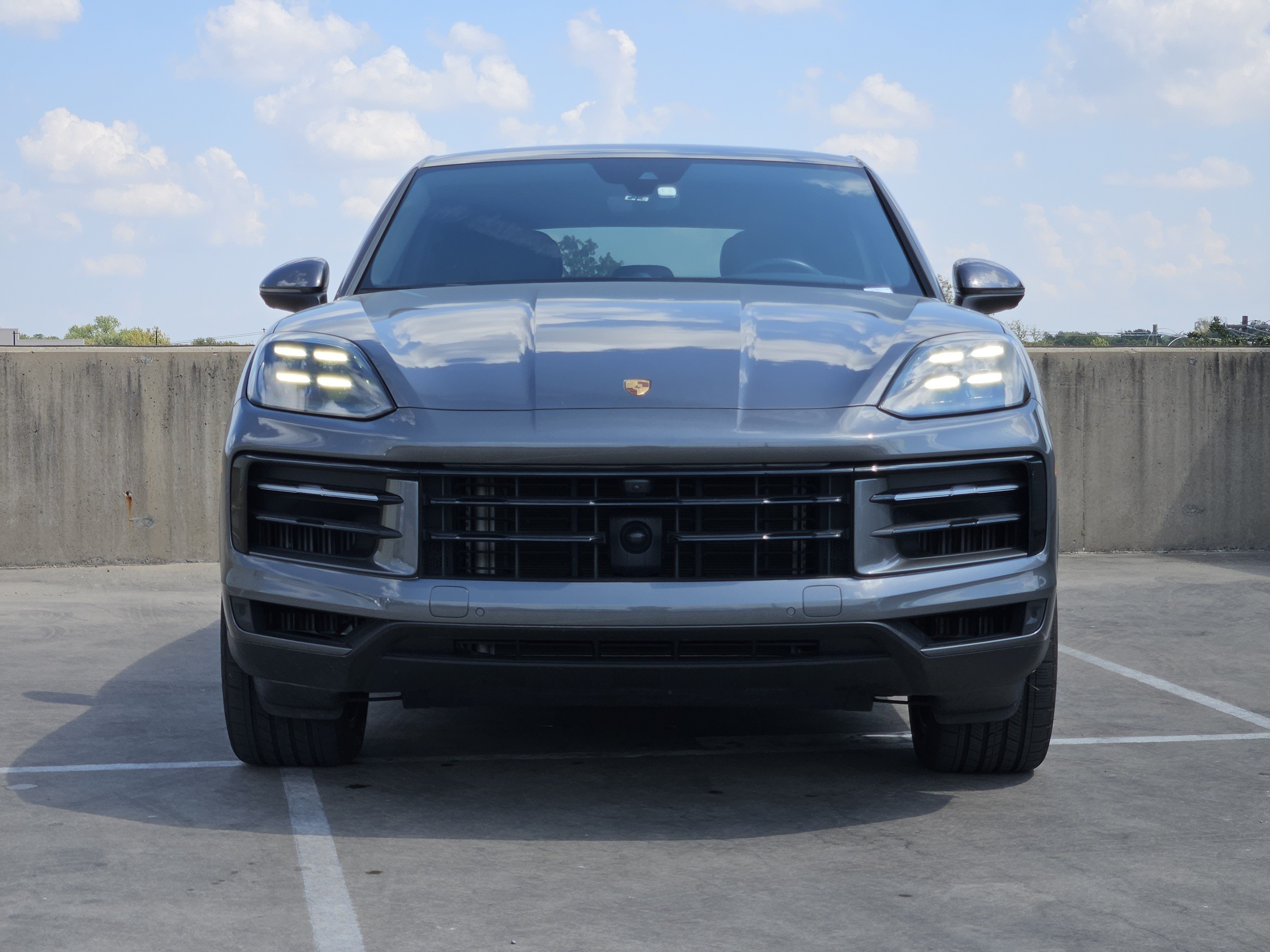 Certified 2024 Porsche Cayenne Coupe AWD/4WD image 11