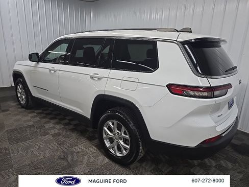 Used 2023 Jeep Grand Cherokee L Limited AWD/4WD image 11