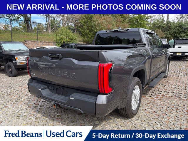 Used 2023 Toyota Tundra SR5 w/ SR5 Premium Package AWD/4WD image 8