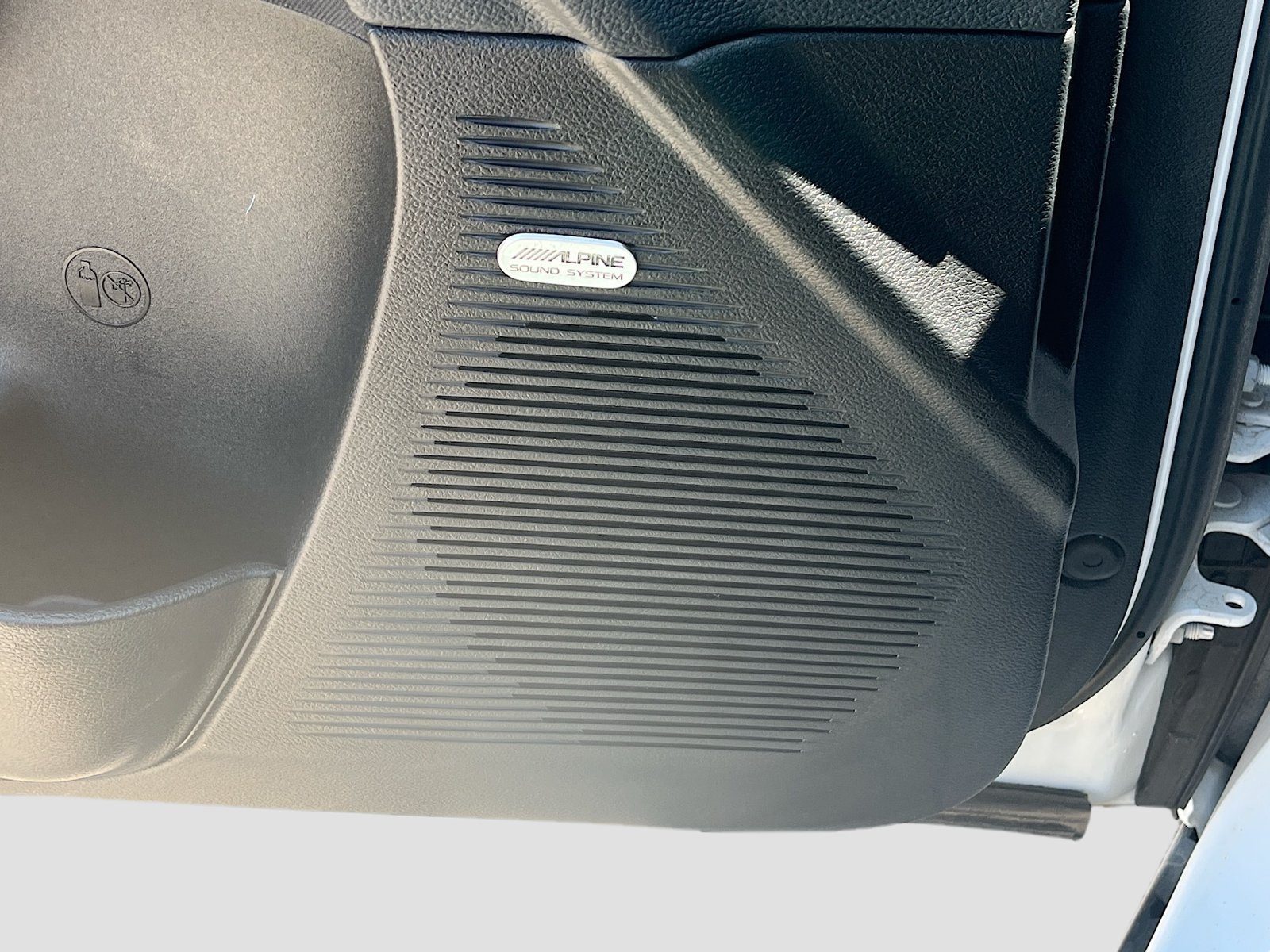 Used 2022 Dodge Challenger R/T RWD image 18