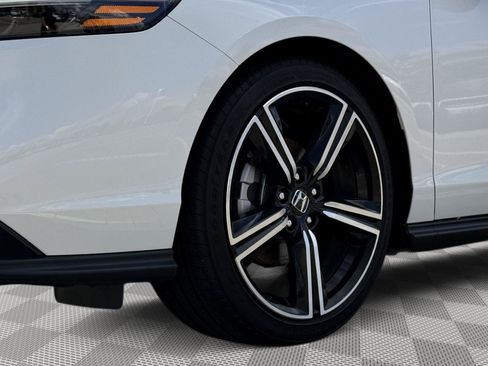 Certified 2026 Honda Accord SE image 8