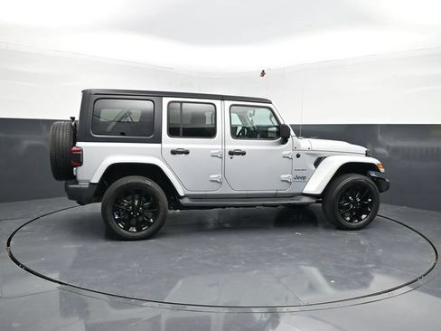 Used 2023 Jeep Wrangler Unlimited Sahara w/ Cold Weather Group AWD/4WD image 56