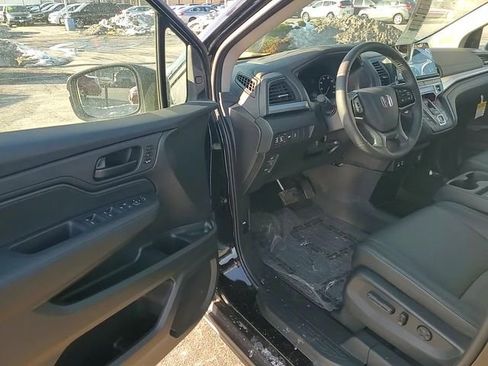 New 2026 Honda Odyssey EX-L image 9