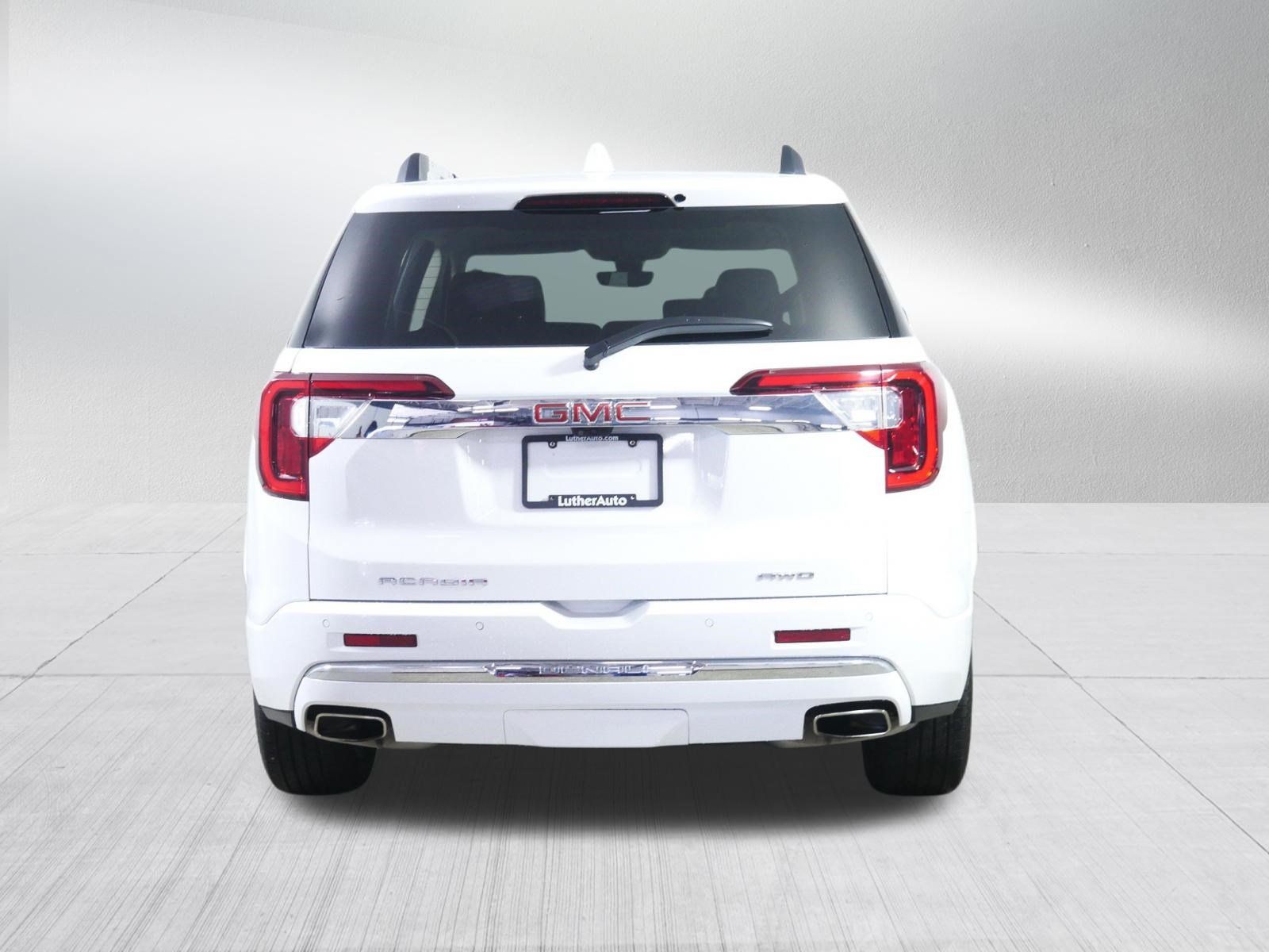 Used 2023 GMC Acadia Denali w/ Denali Ultimate Package AWD/4WD image 6