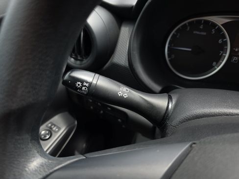 Used 2022 Nissan Kicks S w/ Interior Electronics Package FWD image 30