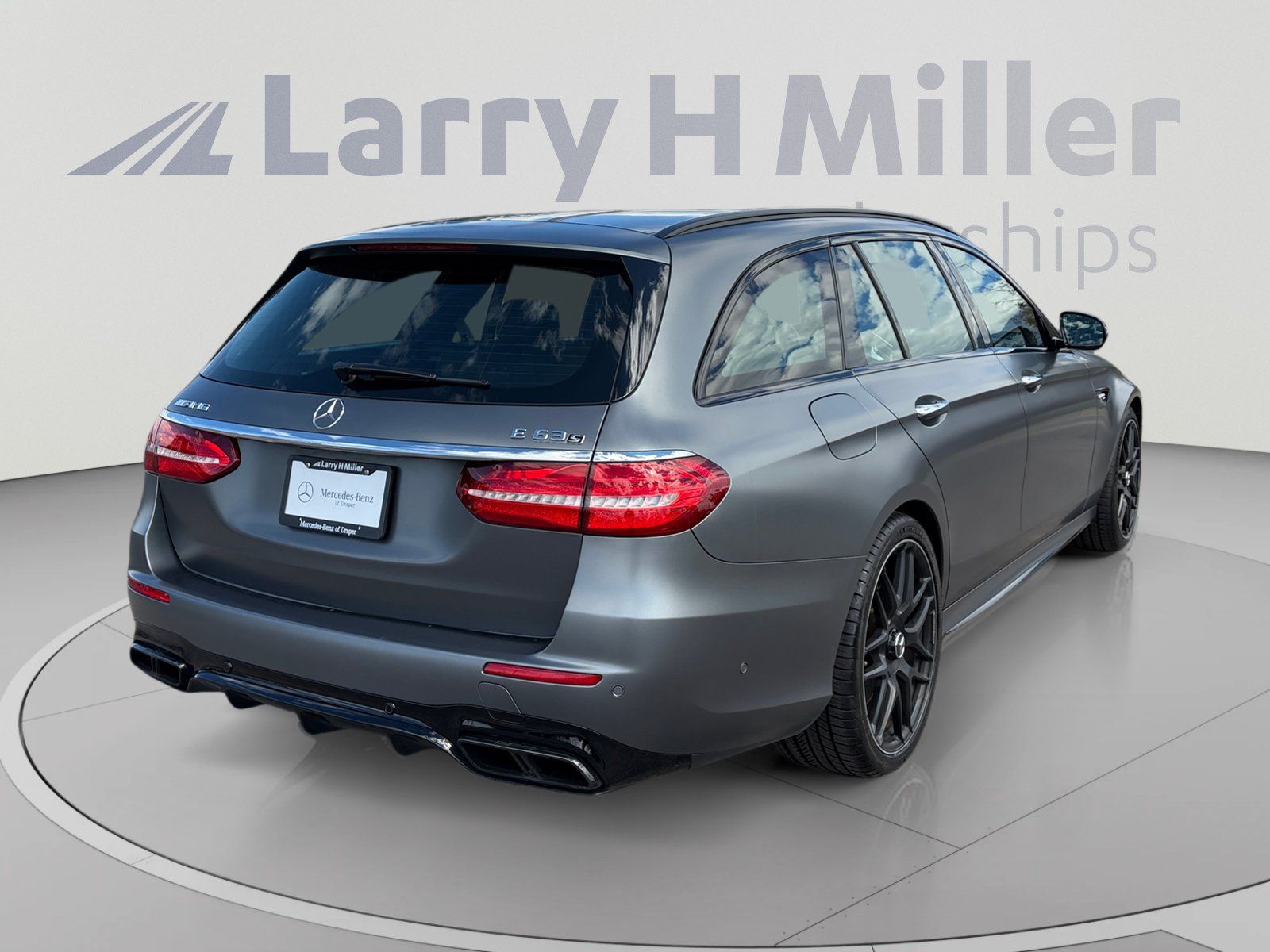 Used 2019 Mercedes-Benz E 63 AMG S image 5