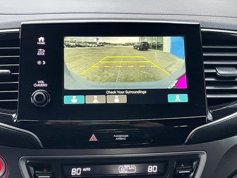 Certified 2022 Honda Pilot Sport image 17