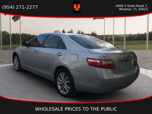 Used 2007 Toyota Camry LE image 4