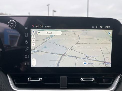 New 2026 Chevrolet Equinox LT w/ Safety and Technology Package image 23