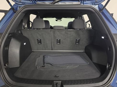Certified 2026 Chevrolet Equinox LT w/ Safety and Technology Package FWD image 27