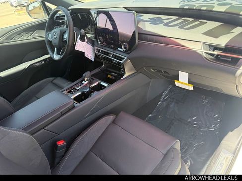 New 2026 Lexus RX 450h AWD image 29
