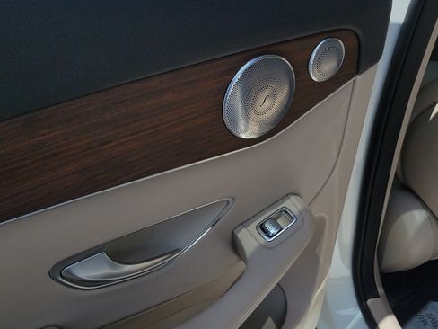 Certified 2020 Mercedes-Benz GLC 300 image 7