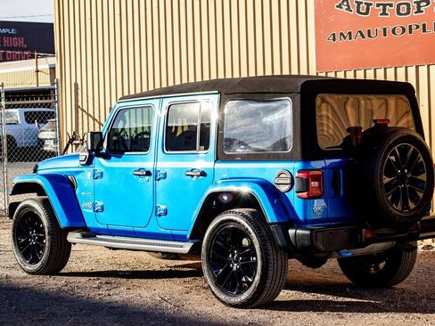 Used 2022 Jeep Wrangler Unlimited Sahara image 6