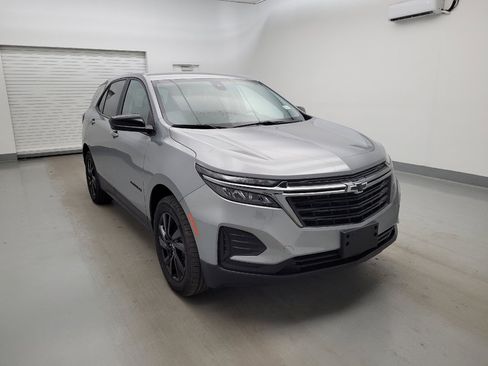 Used 2024 Chevrolet Equinox LS w/ LS Convenience Package AWD/4WD image 13