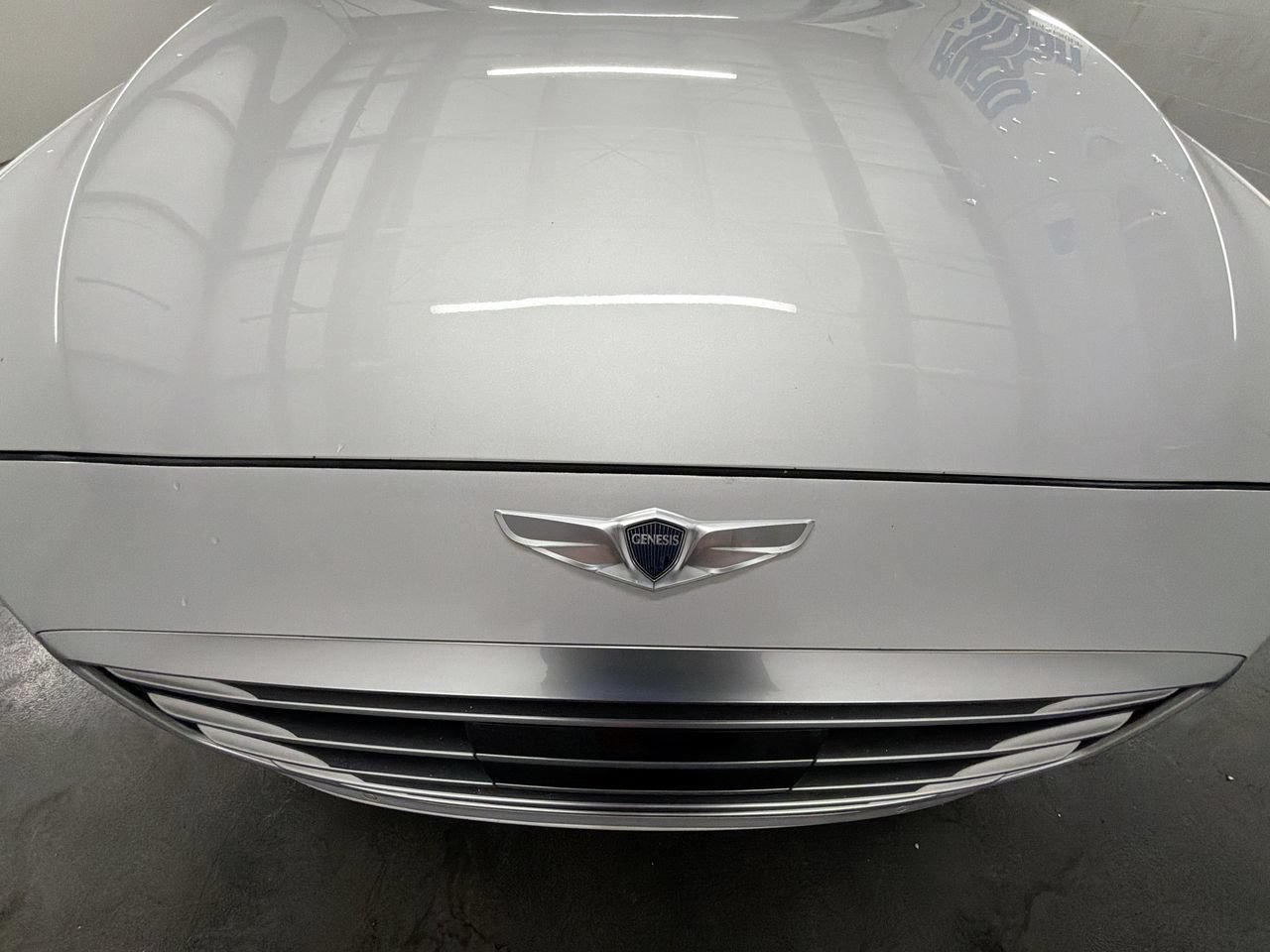 Used 2016 Hyundai Genesis 3.8 w/ Option Group 02 AWD/4WD image 31