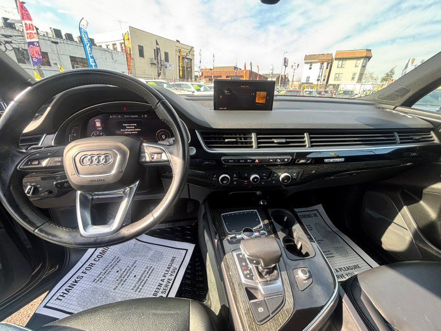 Used 2017 Audi Q7 3.0T Premium Plus AWD/4WD image 23