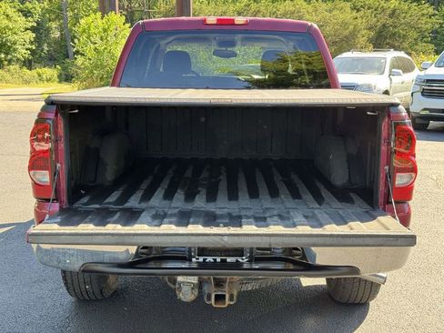 Used 2006 Chevrolet Silverado 1500 LT w/ Onstar Plus Package AWD/4WD image 15
