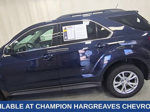 Used 2017 Chevrolet Equinox LT w/ Convenience Package AWD/4WD image 6