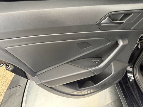 Used 2024 Volkswagen Jetta GLI Autobahn w/ GLI Black Package image 26