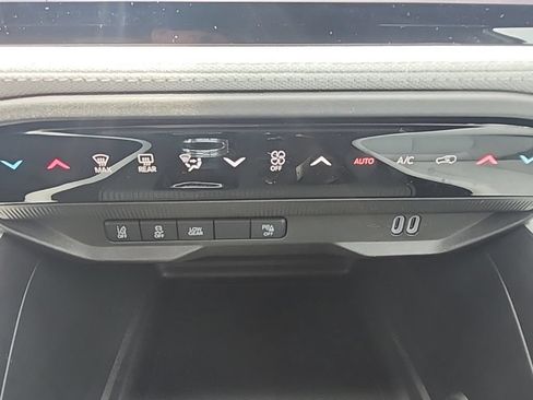 New 2026 Jeep Cherokee Laredo AWD/4WD image 5