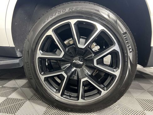 Used 2022 Chevrolet Tahoe RST RWD image 26