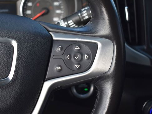 Used 2019 GMC Terrain SLT w/ Preferred Package image 19