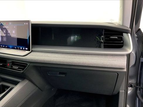 Certified 2025 Volkswagen Tiguan S AWD/4WD image 20