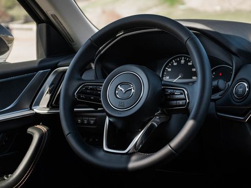 New 2026 MAZDA CX-70 3.3 Turbo w/ Preferred Package AWD/4WD image 15