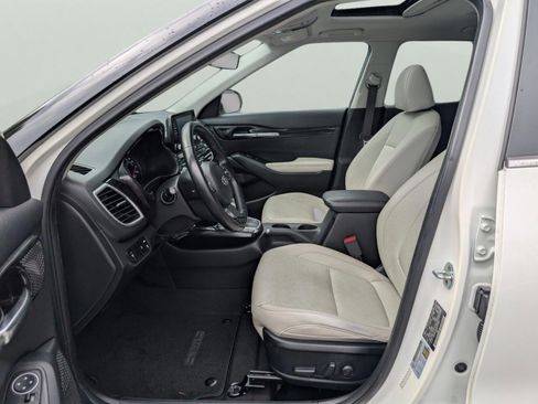 Certified 2021 Kia Seltos EX image 34