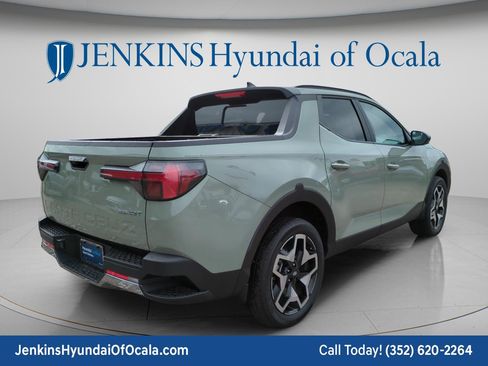 Certified 2024 Hyundai Santa Cruz Limited AWD/4WD image 3