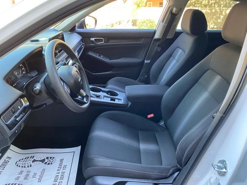 Used 2023 Honda Civic LX image 28